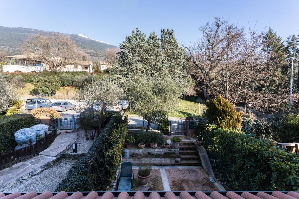 Le Fate Di Campagna Daire Assisi Dış mekan fotoğraf